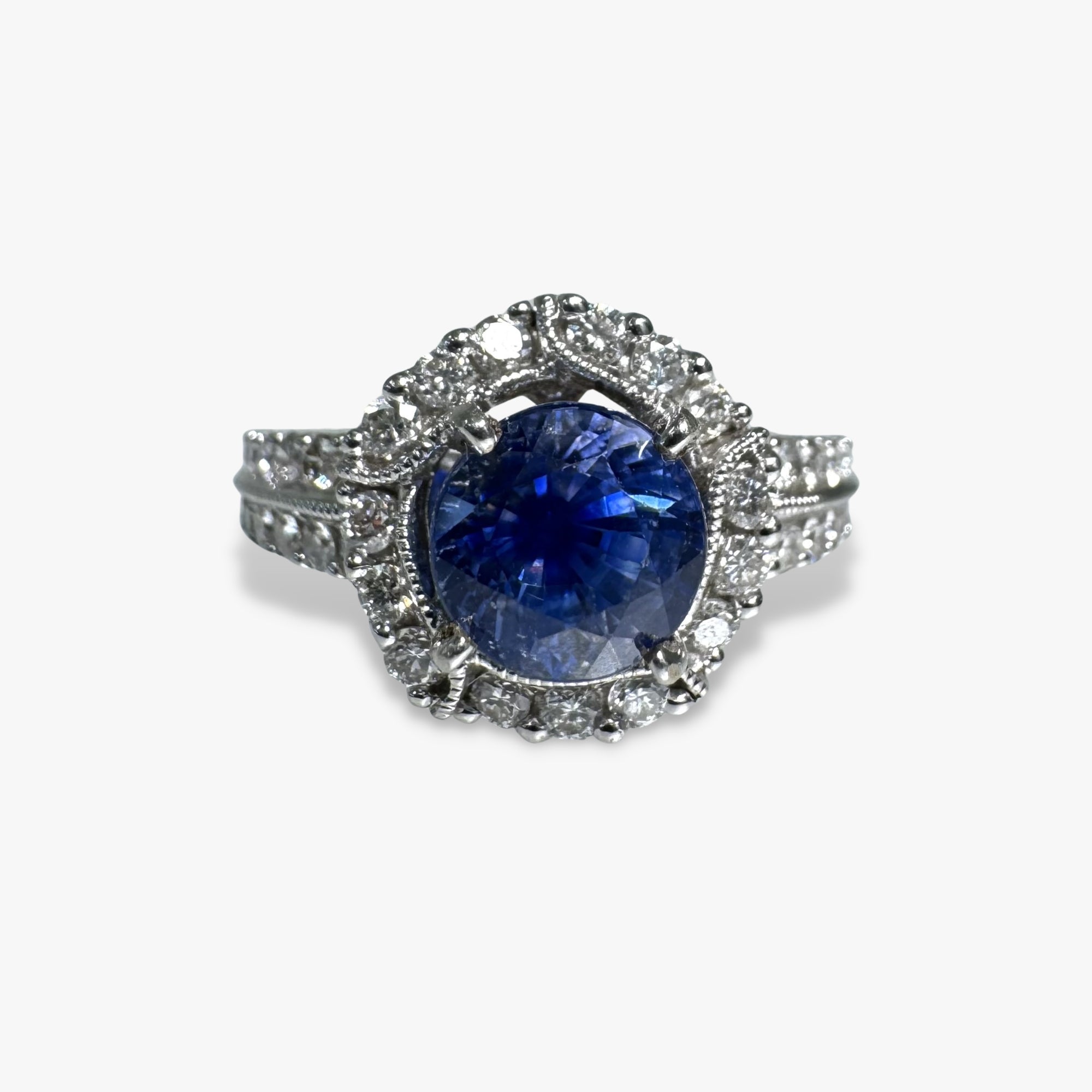 18k White Gold Round Cut Blue Sapphire and Diamond Ring